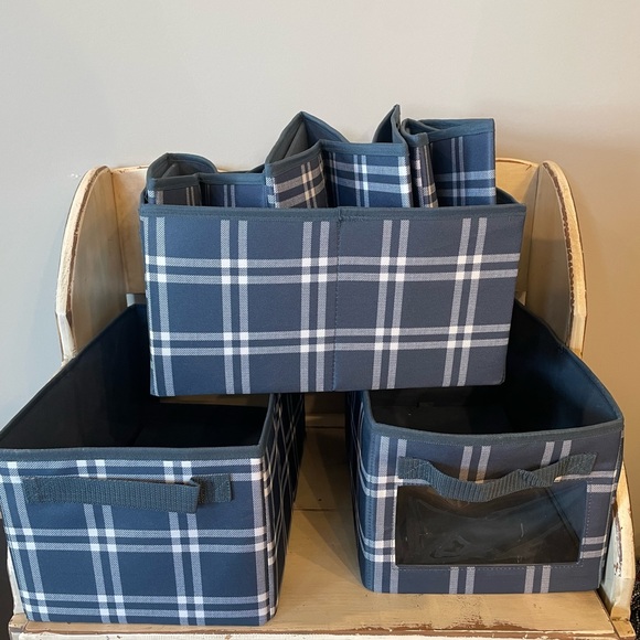 Thirty-one/ Your Way Navy blue with stripes Rectangle storage container. - Picture 6 of 7